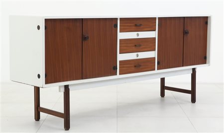 BAROVERO (Editore)Una credenza della serie "Selex", anni "60. Legno di teak,...