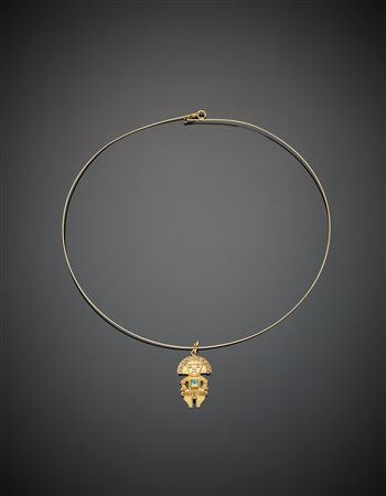 Collier rigido con pendente in stile precolombiano in oro giallo con...
