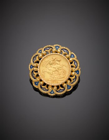 Spilla oro giallo con sterlina inglese del 1876 g.19,80 diam. cm 3,60 A gold...