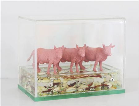 SWEETLOVE WILLIAM (n. 1949) Three cloned pink cows. 2006. Scultura. Cm 12,00...