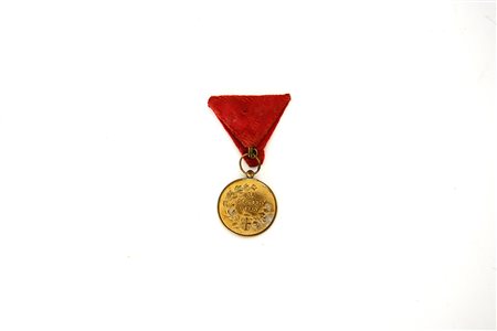 Medaglia al valor militare, in bronzo dorato. Regno di Serbia, 1914