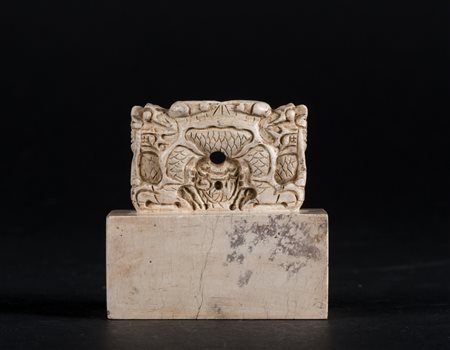 Arte Cinese Sigillo in giada osso di gallina con manico a forma di dragoni...