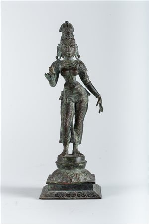 Arte Indiana Statua in bronzo raffigurante Lakshmi India, periodo Chola, XII...