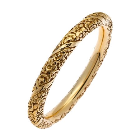 BRACCIALE Peso gr 49,0 Diam interno cm 6,8 rigido in oro giallo, lavorato a...